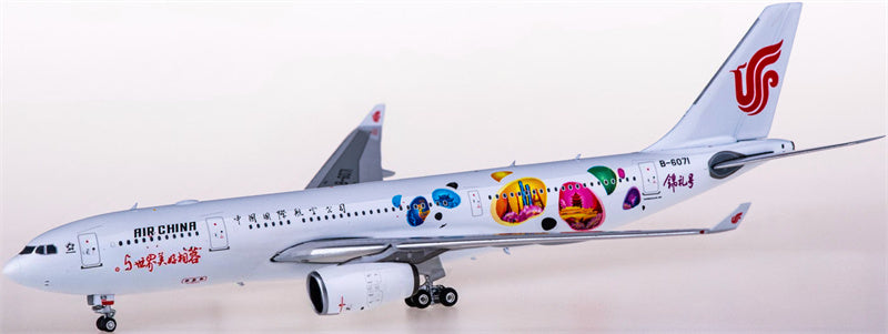 Phoenix Air China Airbus A330-200 B-6071 1:400 Diecast Model view 4