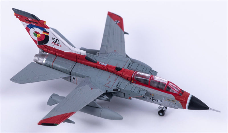 Herpa 1:200 Luftwaffe Panavia Tornado 43+97  Diecast Model