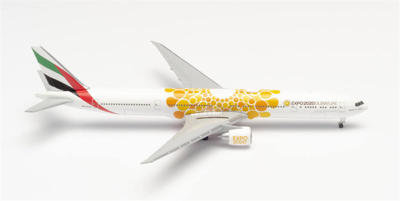 Herpa 1:500 Emirates Boeing 777-300ER A6-ECD  DIECAST Model