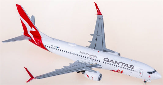 JC Wings Qantas Airways Boeing 737-800 VH-VZX 1:200 Diecast Model view 1