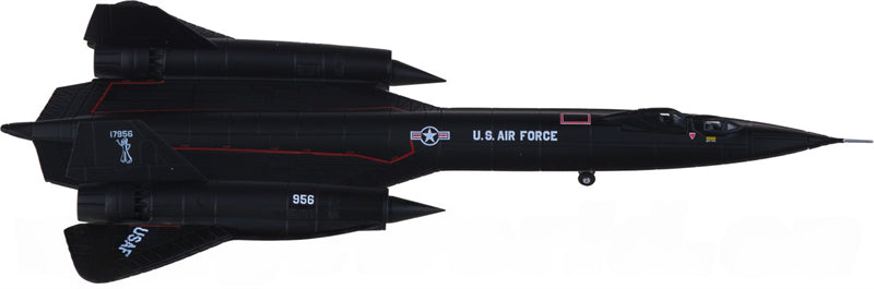 Herpa USAF Lockheed SR-71B Blackbird 61-7956 1:200 Diecast Model view 2