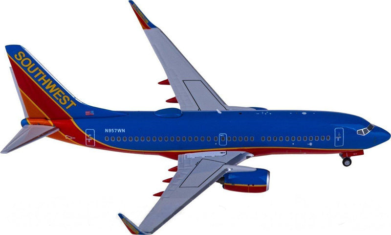 NG Models Southwest Airlines Boeing 737-700 N957WN 1:400 Diecast Model view 1