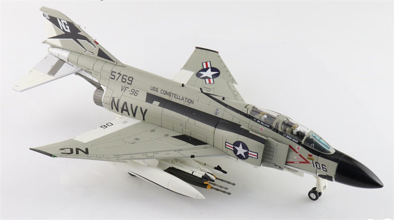 HOBBY MASTER McDonnell Douglas F4J Phantom II Showtime 106 155769 VF-96 USS Constellation May 1972 1:72 Aircraft Pre-built Model