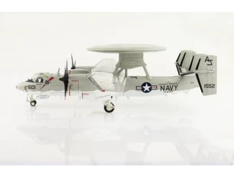 HOBBY MASTER Operation Desert Storm E-2C Hawkeye VAW-124 Bear Aces 1:72 Model 1991  Miss B.Havin 161552
