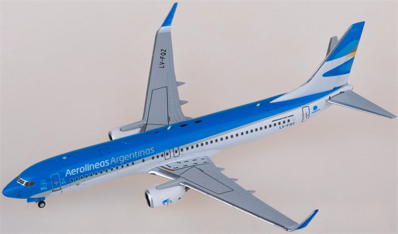 NG Models Aerolineas Argentinas Boeing 737-800 LV-FQZ 1:400 Diecast Model view 1