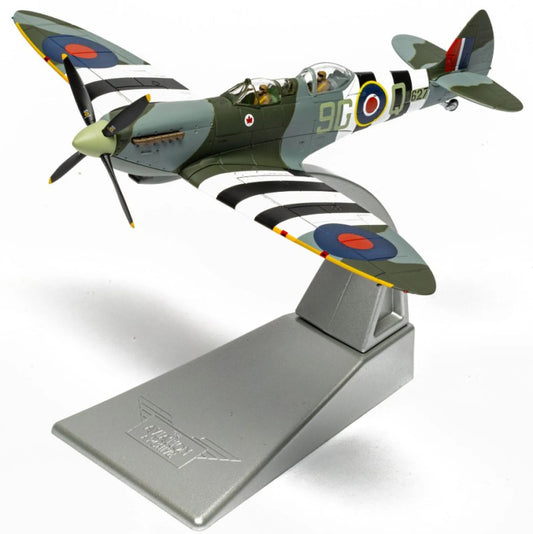 CORGI Biggin Hill Heritage Hangar Spitfire T.9  1:72 Model   NormandyInvasion Livery MJ627 / 9G-Q