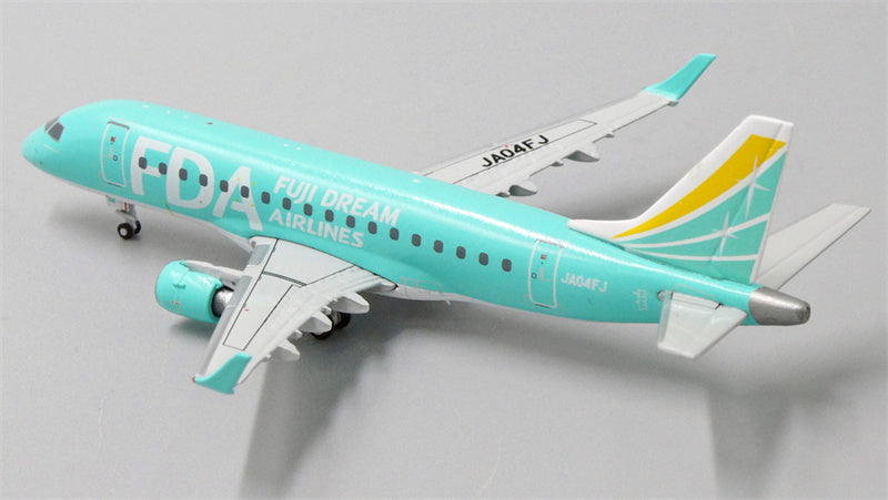 JC Wings 1:400 Fuji Dream Airlines Embraer ERJ-170-100STD JA04FJ Model