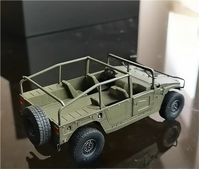 ARTISAN Chinese Army Warrior Off road Vehicle 1:35 Tank Pre-built Model