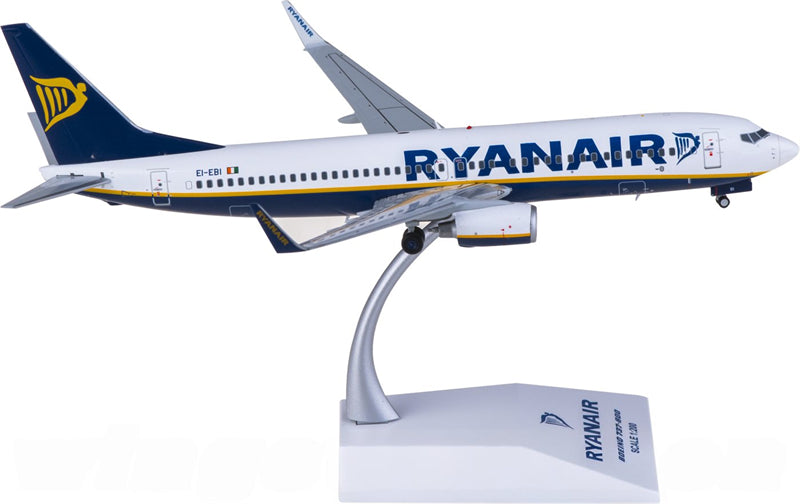 JC Wings Ryanair Boeing 737-800 EI-EBI 1:200 Diecast Model view 2