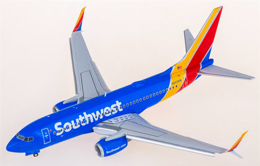Geminijets Southwest Airlines for Boeing 737-700S N943WN Flaps Down 1:200 Airplane Pre-built  Airliner Model Display