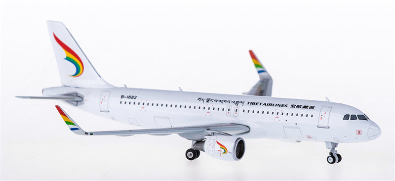 Phoenix Tibet Airlines Airbus A320 B-1682 1:400 Diecast Model view 3