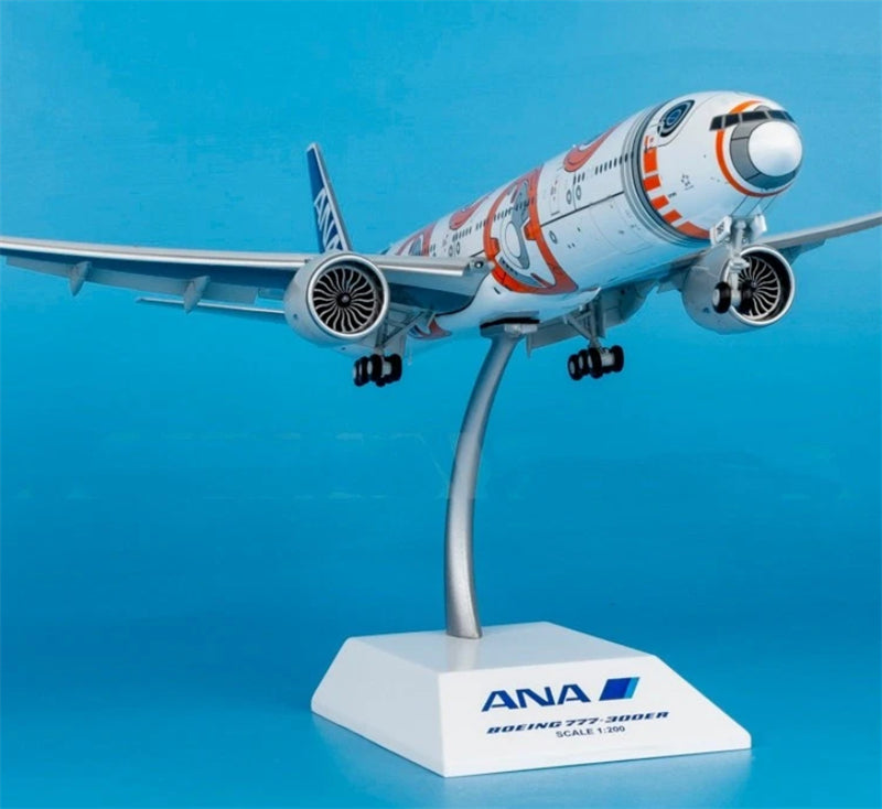 JC Wings 1:200 ANA Boeing 777-300ER JA789A Flaps down DIECAST Model