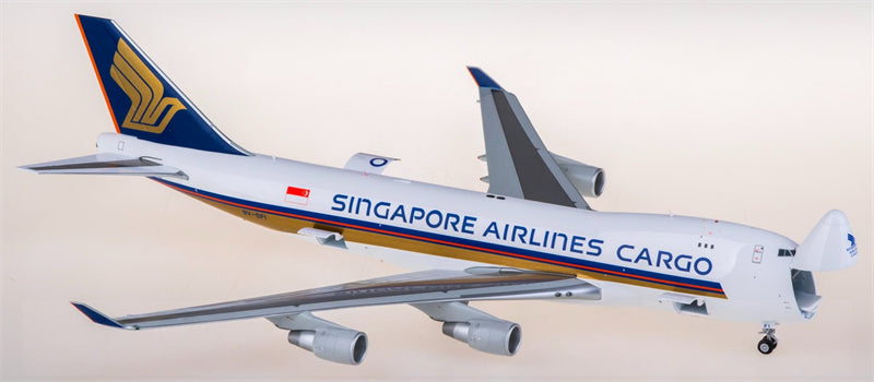 SQ Wings Singapore Airlines Boeing 747-400F 9V-SFI Open Door Freighter 1:200 Diecast Model view 3