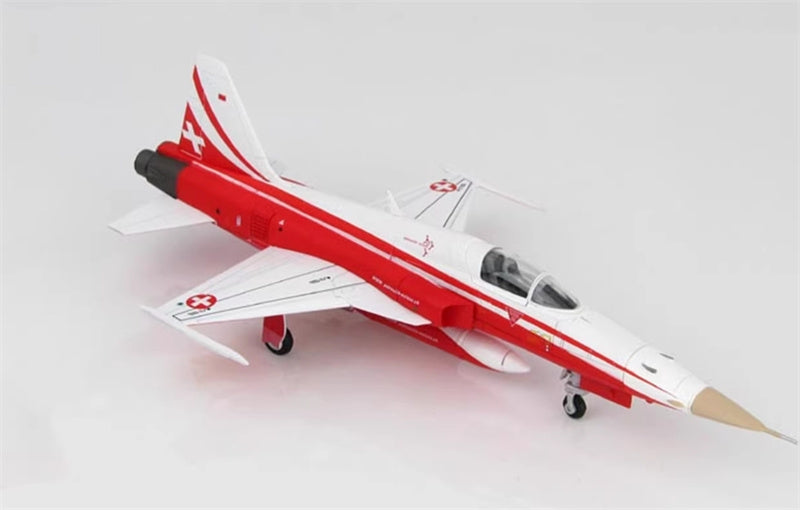 HOBBY MASTER F-5E Tiger II Swiss Patrol soldier Performance Squadron 1:72 Airplane Pre-built Model