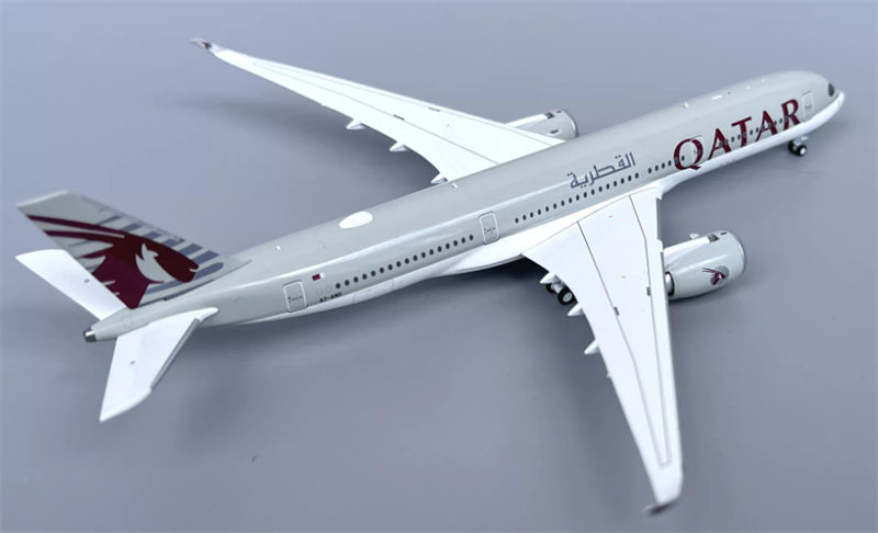AeroPolaris 1:400 Qatar Airways A350-900 A7-AMG DIECAST Model