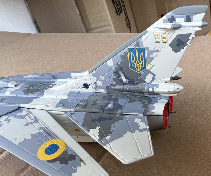 Calibre Wings SU-24MR Ukrainian 59 Yellow 1:72 Aircraft Pre-built Model