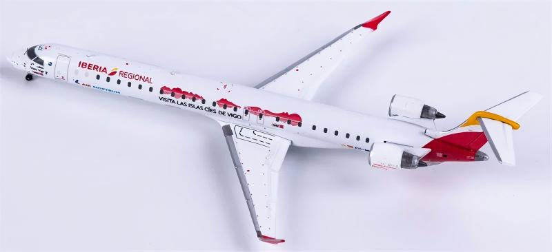 JC Wings 1:400 Iberia Bombardier CRJ-1000 EC-MLO  DIECAST Model