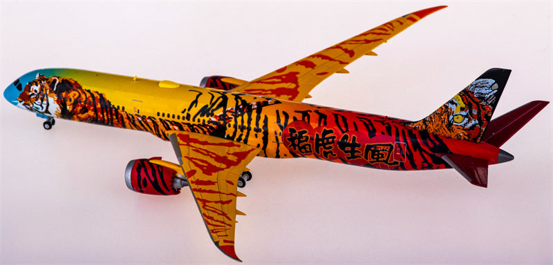 JC Wings Boeing 787-9 Year of Tiger Livery 1:400 Diecast Model view 3