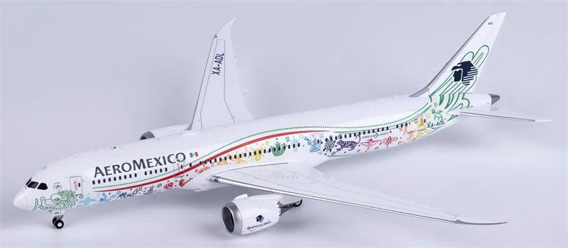 SQ Wings 1:200 Aeromexico Boeing 787-9 XA-ADL  DIECAST Model
