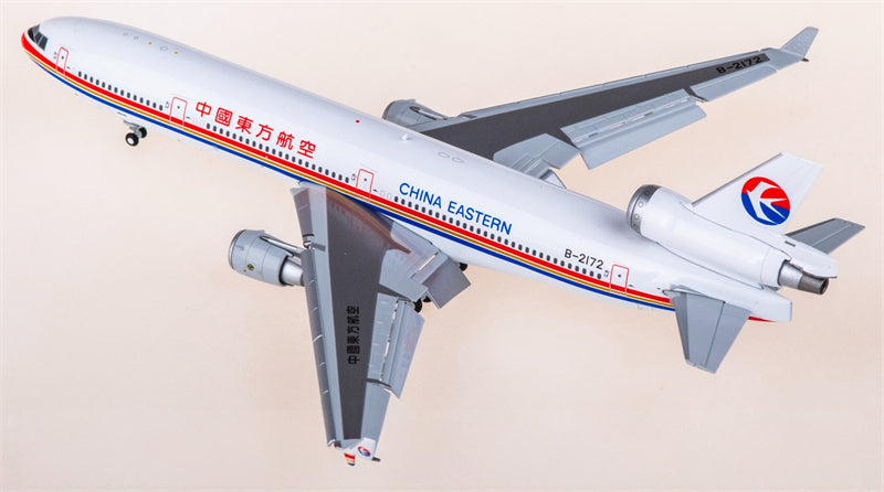 HX Models 1:400 China Eastern Airlines McDonnell Douglas MD-11F B-2172 Flaps down Model