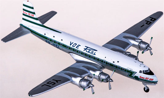 AeroClassics Real Transportes Aereos Douglas DC-6 PP-YSL 1:400 Diecast Model view 1