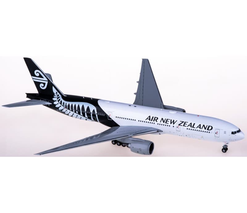JC Wings Air New Zealand Boeing 777-200ER ZK-OKG 1:200 Aircraft Pre-built  Airliner Model Display