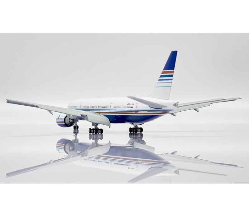 JC Wings 1:400 Privilege Style B777-200ER EC-MUA Flaps down DIECAST Model