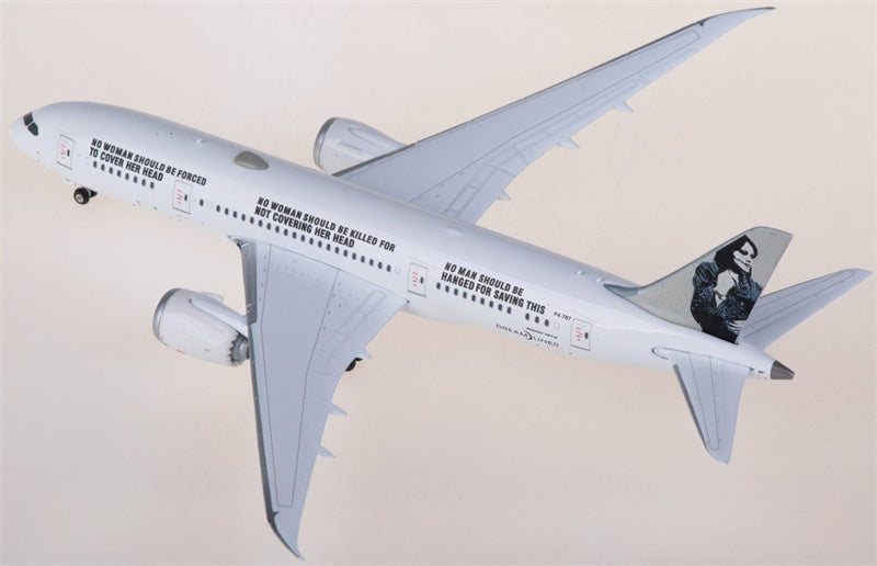 Phoenix Comlux Aruba Boeing 787-8 P4-787 1:400 Aircraft Pre-built  Airliner Model Display