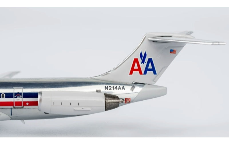 NG Models 1:400 American Airlines MD-82 N214AA  DIECAST Model