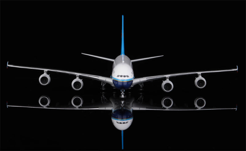 HX Models China Southern Airlines Airbus A380 B-6140 1:400 Diecast Model view 4
