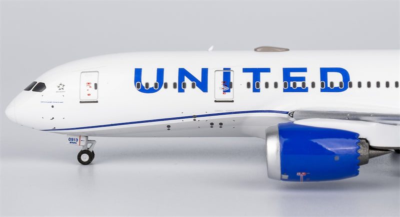 NG Models 1:400 United Airlines Boeing 787-8 Dreamliner N30913  DIECAST Model