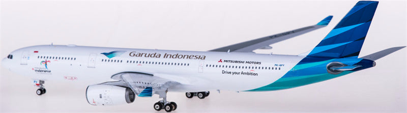 Phoenix Garuda Indonesia Airbus A330-300 PK-GPY 1:400 Diecast Model view 3