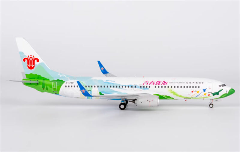 NG Models China Southern Boeing 737-800 B-1700 1:200 Aircraft Model