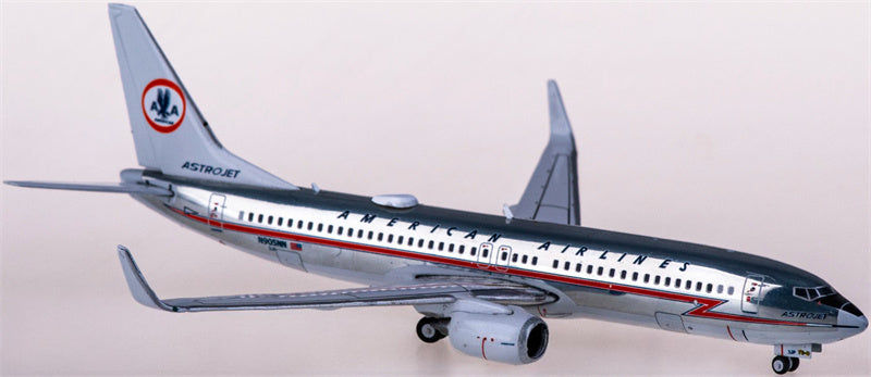 Geminijets American Airlines Boeing 737-800 N905NN Astrojet 1:400 Diecast Model view 2