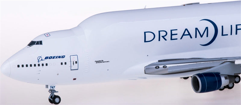 JC Wings Dreamlifter Boeing 747-400LCF N747BC Flaps Down 1:200 Diecast Model view 5