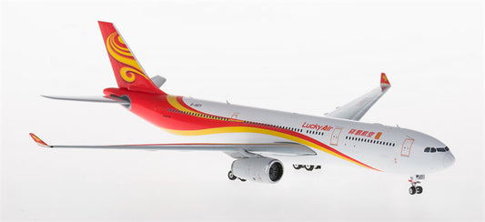 Phoenix Lucky Air Airbus A330-300 B-5971 1:400 Diecast Model view 1