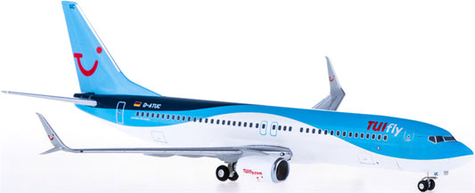Herpa TUI Airways Boeing 737-800 D-ATUC 1:200 ABS Model view 1