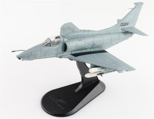 HOBBY MASTER A4M Skyhawk Diamondbacks 160024/QG-00 VMA-131 US Marines 1993 1:72 Aircraft Pre-built Model