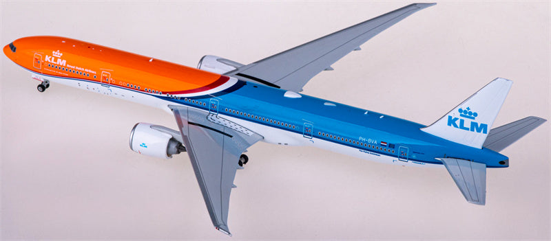 Phoenix KLM for Boeing 777-300ER PH-BVA 1:400 Airplane Pre-built  Airliner Model Display