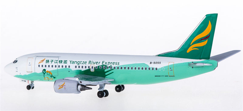 AeroClassics Yangtze River Express Boeing 737-300 B-5055 1:400 Diecast Model view 1