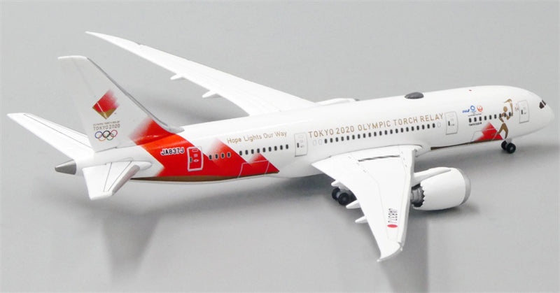 JC Wings 1:500 Japan Airlines Boeing 787-8 JA837J  DIECAST Model