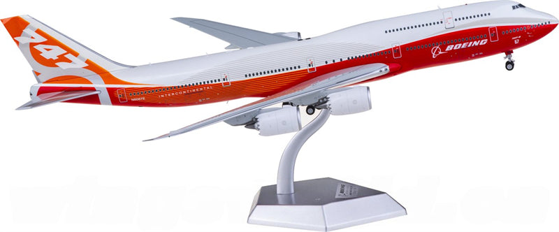 SQ Wings Boeing 747-8i N6067E 1:200 Diecast Model view 1