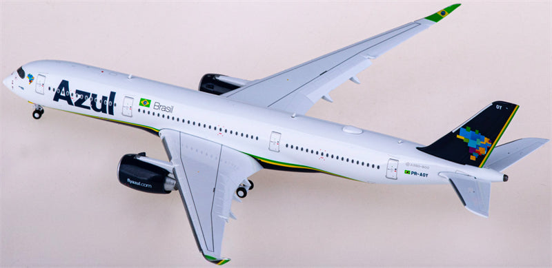 JC Wings Azul Airbus A350-900 PR-AOY Flaps Down 1:400 Diecast Model view 2