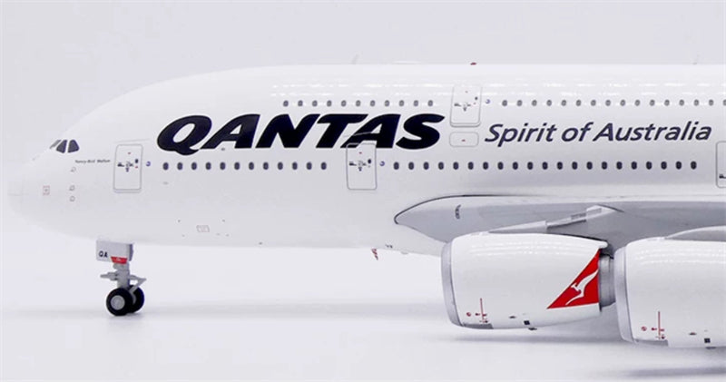 Apollo 1:200 Qantas Airways A380 VH-OQA DIECAST Model
