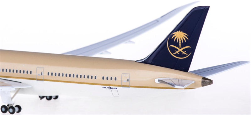 Hogan Saudia Boeing 787-9 Flight status 1:400 Diecast Model view 3