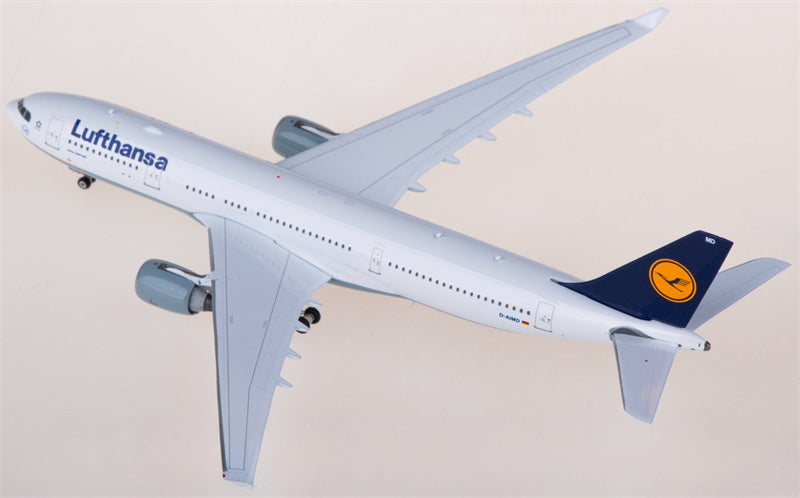 Phoenix Lufthansa Airbus A330-200 D-AIMD 1:400 Diecast Model view 2
