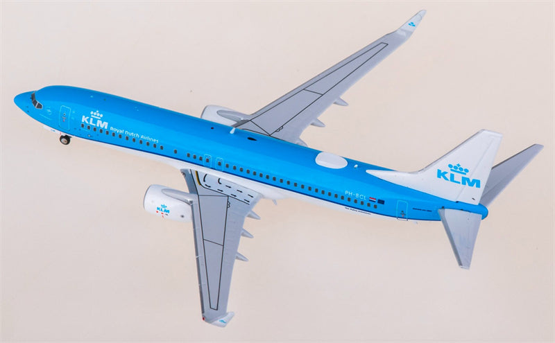 AeroPolaris KLM Boeing 737-800 PH-BCL 1:400 Diecast Model view 4