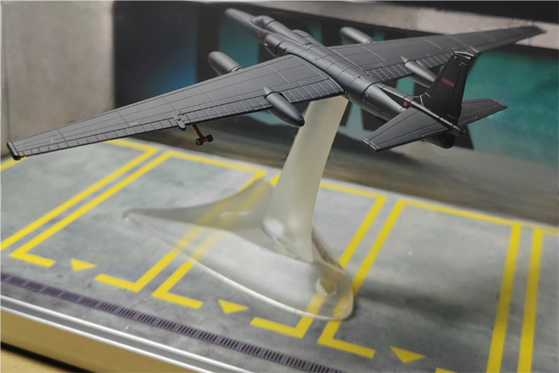 Herpa US Air Force Lockheed TR-1A Dragon Lady 95th Reconnaissance Squadron RAF Alconbury /Ta'if Saudi Arabia Calvin 80-01099 Limited Edition 1:200 Aircraft Pre-built Model
