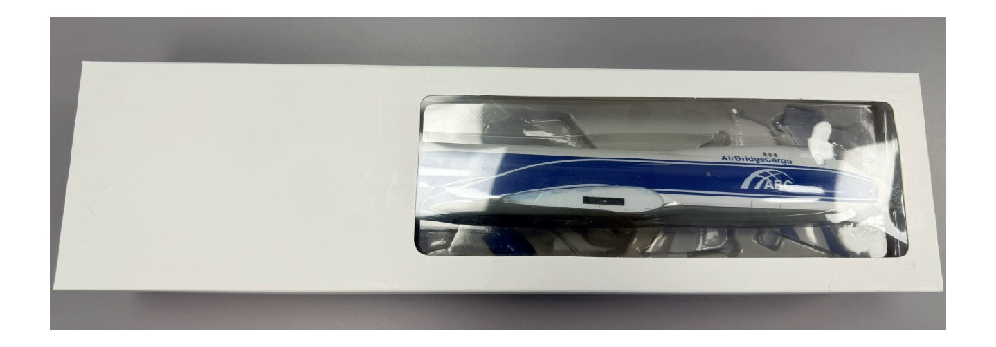 Hogan 1:200 AirBridgeCargo Boeing 747-8F ABS Model PLUG-IN
