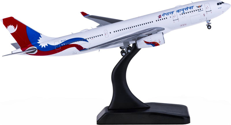 JC Wings Nepal Airlines Airbus A330-200 9N-ALY 1:400 Diecast Model view 4